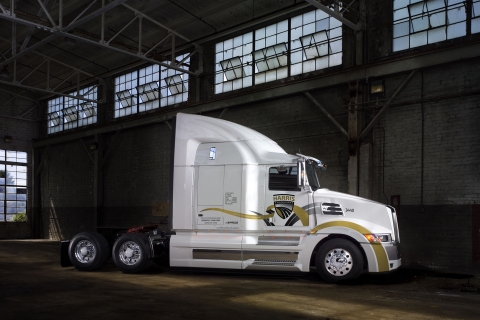 1920x1280_Harris_truck_warehouse